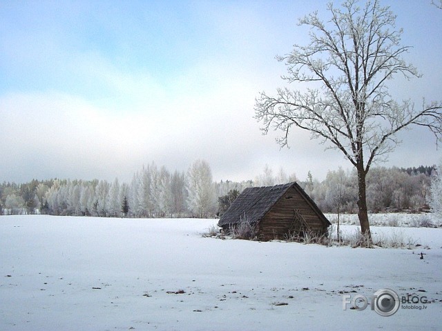 lauku klusumā