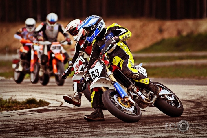 Supermoto