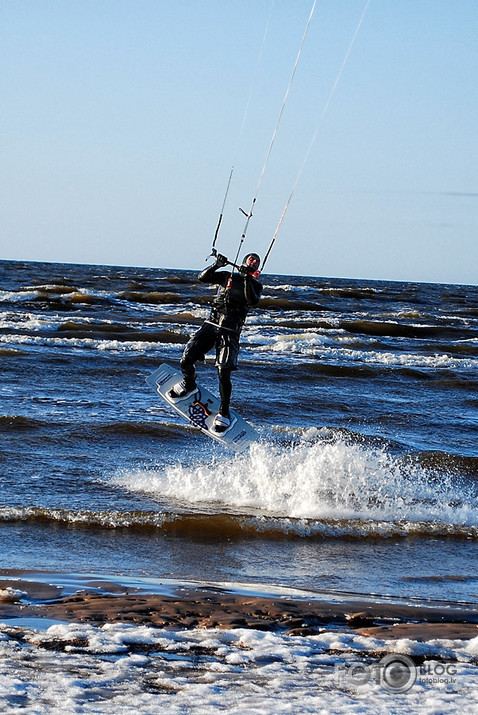 Kiteboards.