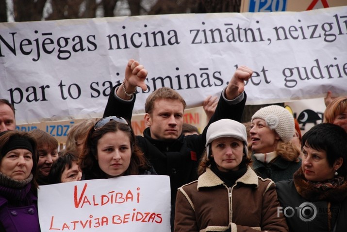 Latvija - Muļķu zeme???