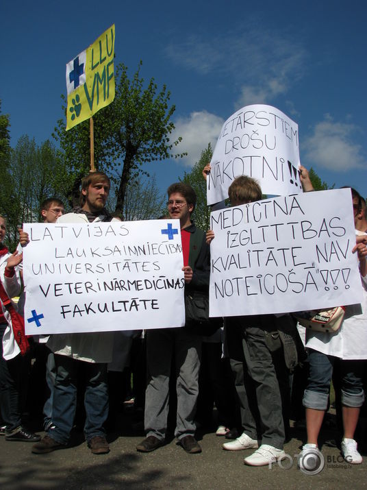 Studentu lieta - taisna un cieta!