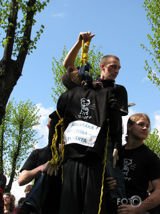 Studentu lieta - taisna un cieta!