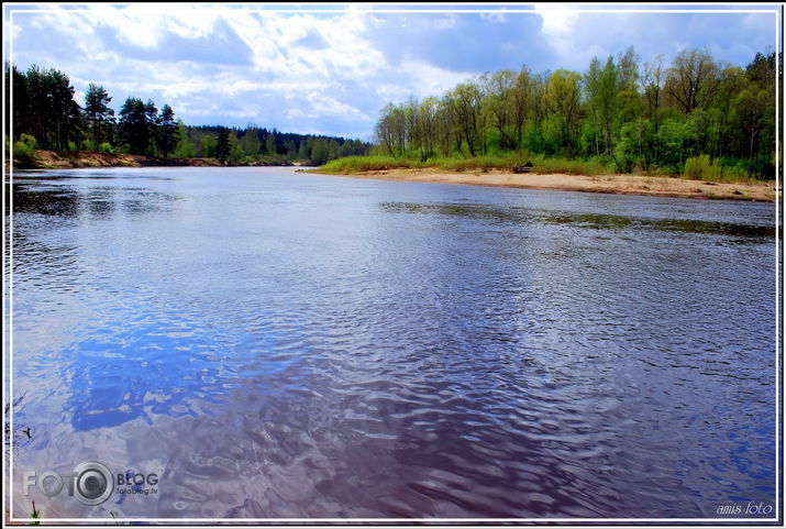 ...pirms līkuma.