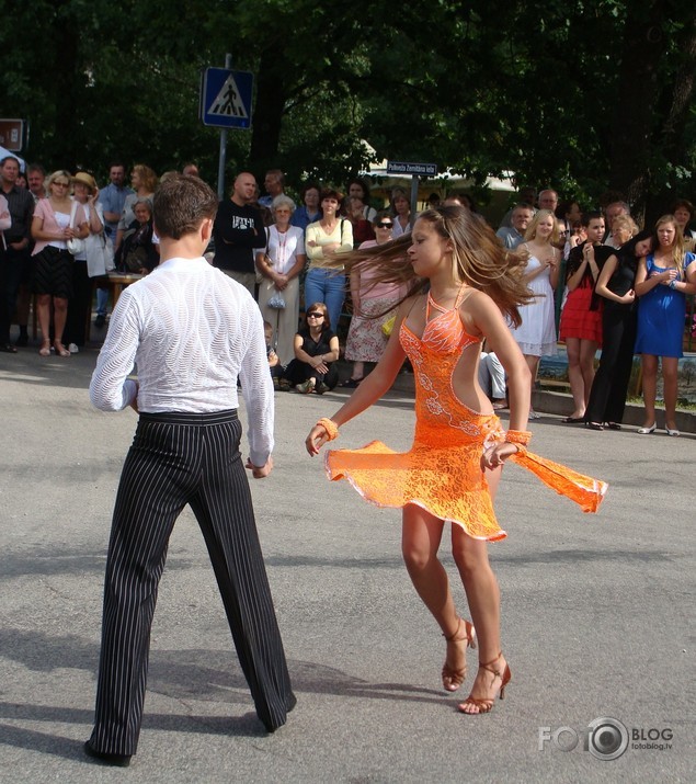 dejas valdzinājums
