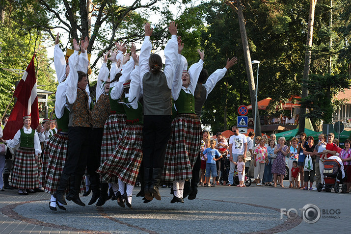 "Sudmaliņu" dalībnieku gājiens