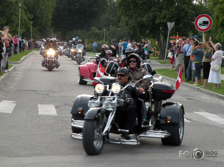 Baltijas Ceļam veltīts motobrauciens (Baltic Chain Run) 2.daļa 