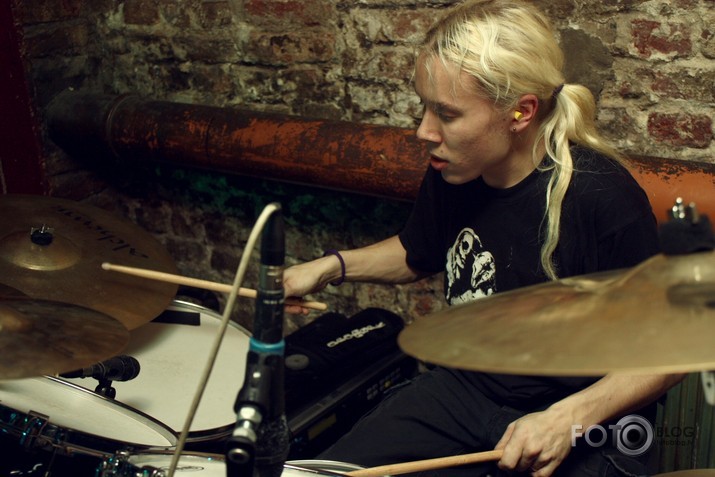Re - armed, Claustrofobia @ Depo