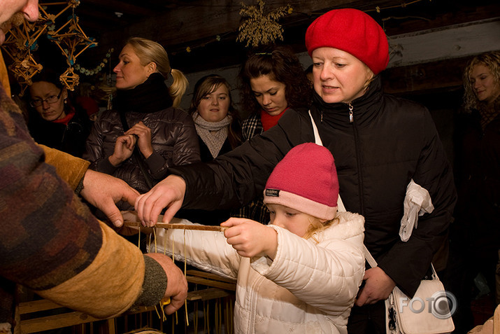 Tradicionālo prasmju skola. Godi.