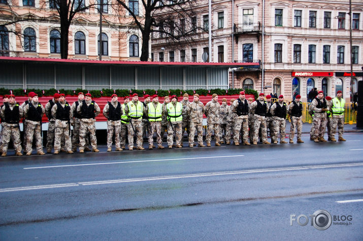 18. novembris - Militārās policijas parāde