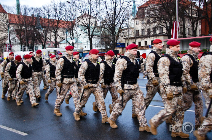 18. novembris - Militārās policijas parāde