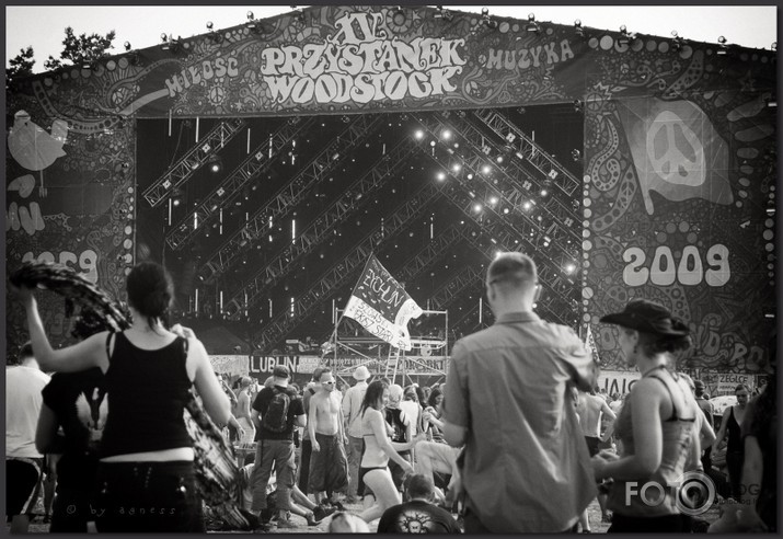 "WOODSTOCK `09"