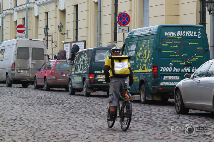 Pikets pret transporta nodevu