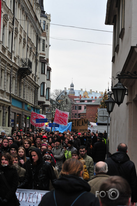 Protesti 2.diena