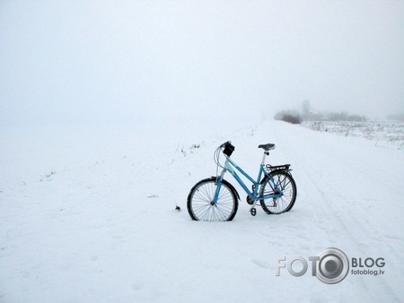 Ar velo - Ziemassv<wbr/>ētkos...