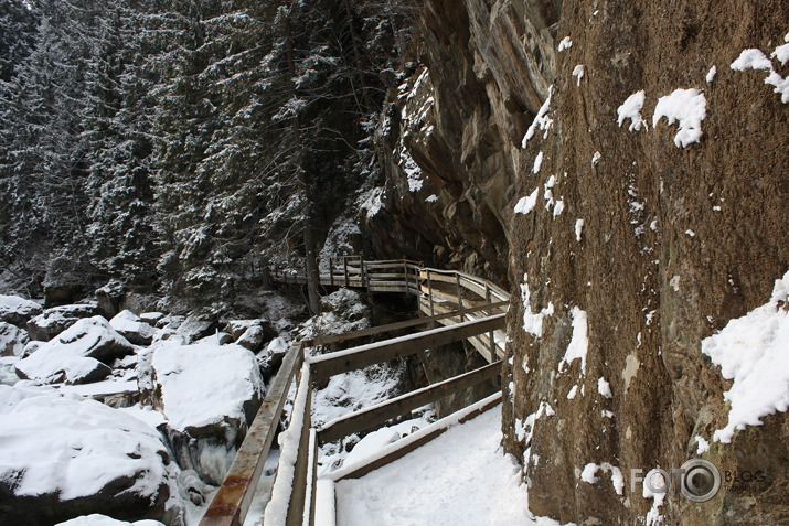 Walking on that way at your own risk.