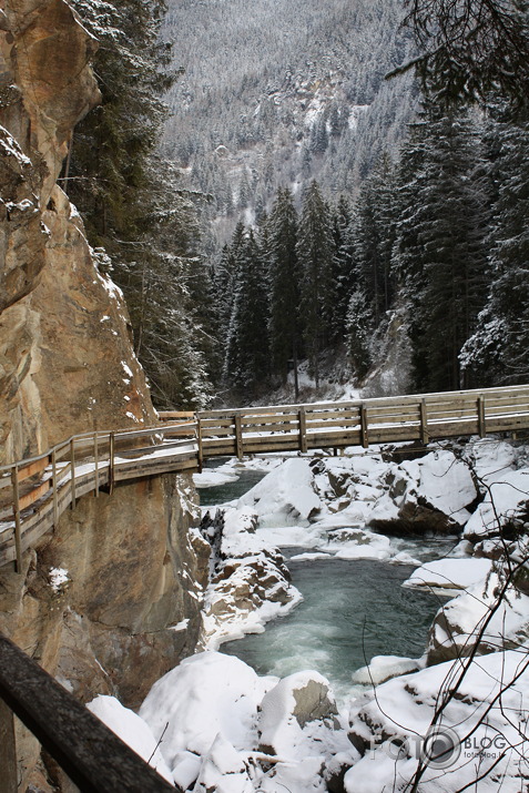 Walking on that way at your own risk.