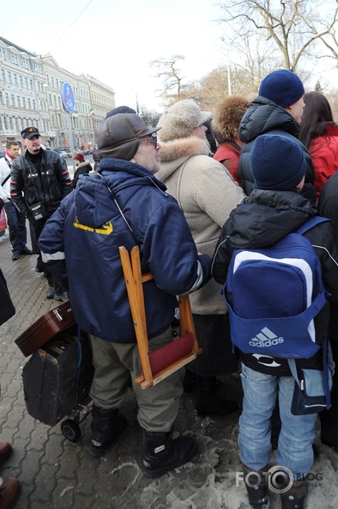 Sieviešu diena pie Laimas pulksteņa