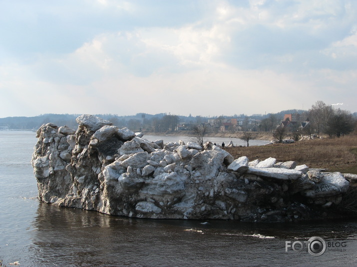 Daugava Lieldienās