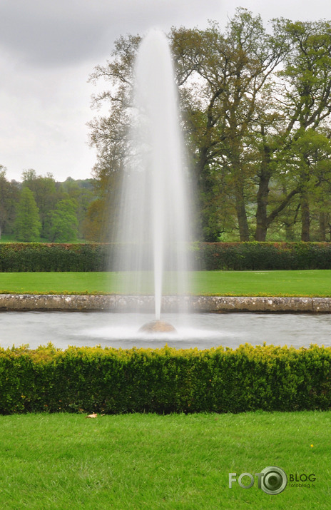 <- Longleat parks ->