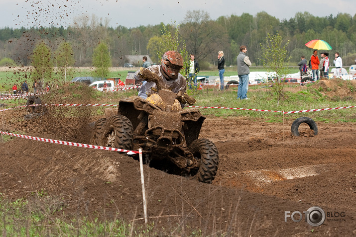 Mazliet no enduro, krosa un mopēda