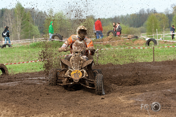 Mazliet no enduro, krosa un mopēda