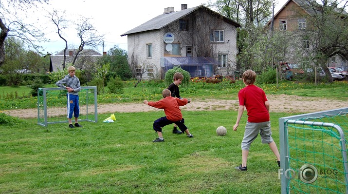 Staiceles bērni.