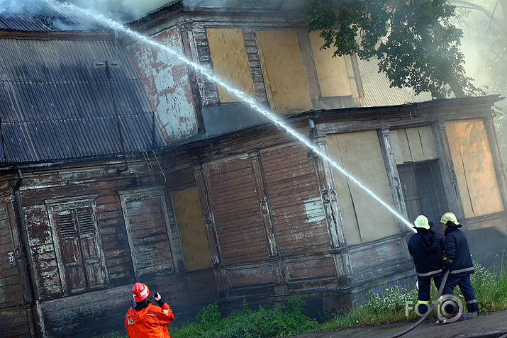 Mazs pārsteigums pie mājām, jeb daugavgrīvas ielā 37 deg māja!