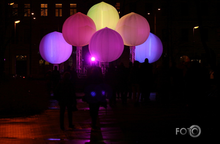 Staro Rīga un migla