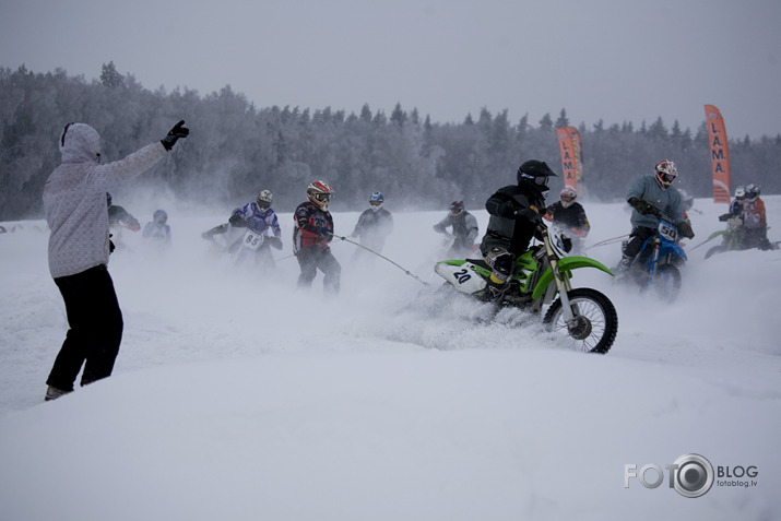 Ziemas motokross