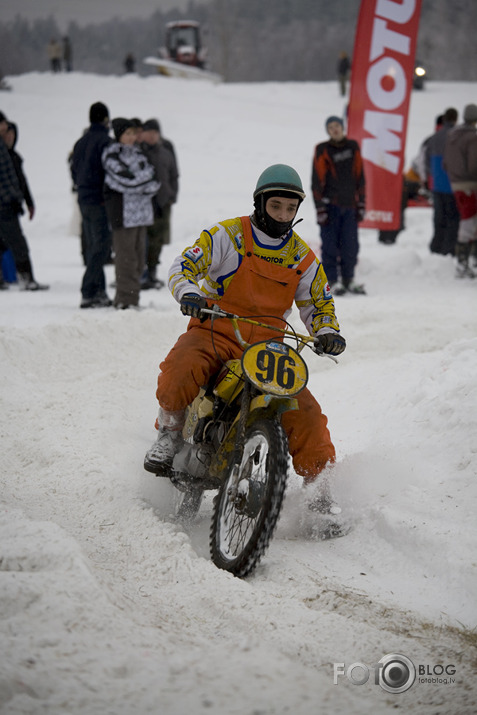 Ziemas motokross