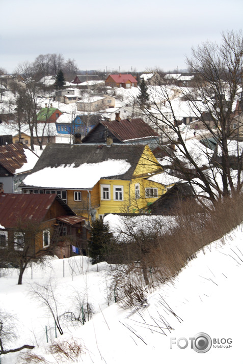 Ziemīgā pastaiga uz pilskalnu 