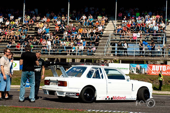 LAK-Y drift komandas šovs drag race 2011