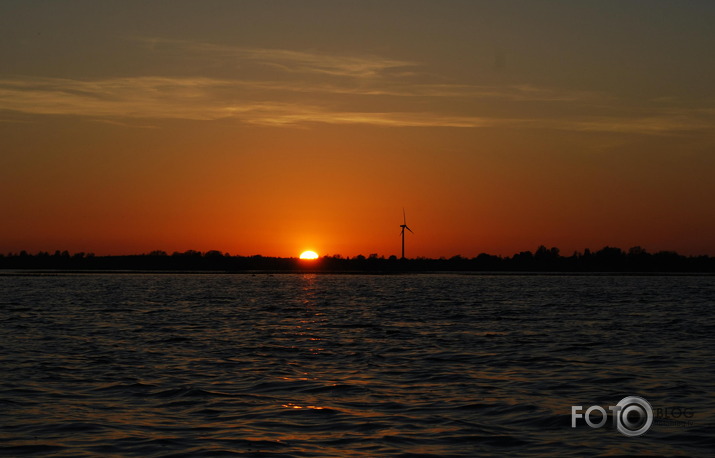 Liepājas ezers un saspinigotās līdakas:)