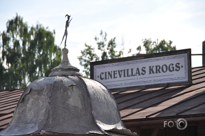 Cinevillā.