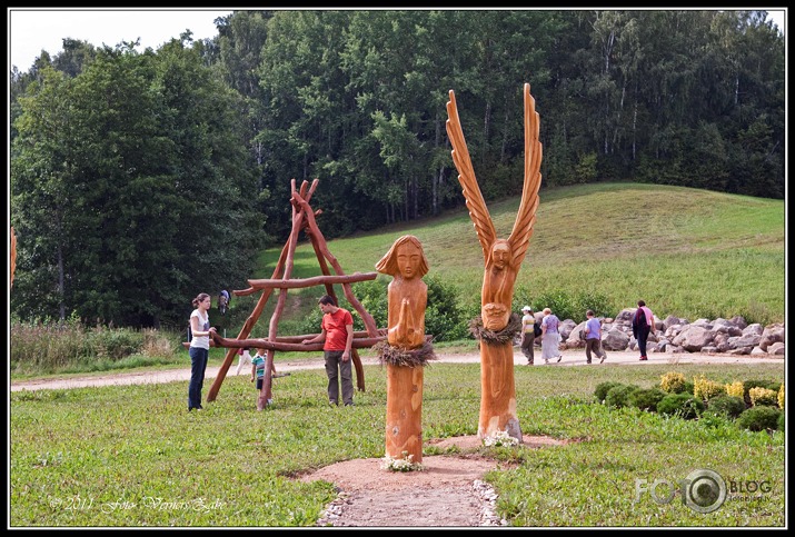 Dievam par godu