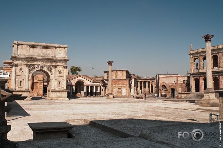 un kinostudija CINECITTA' (otā daļa)