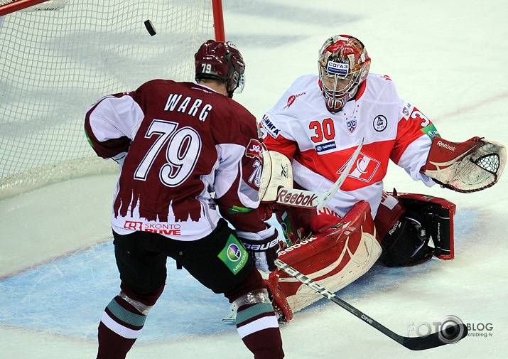 Rīgas "Dinamo" tiekas ar Maskavas "Spartak" komandu