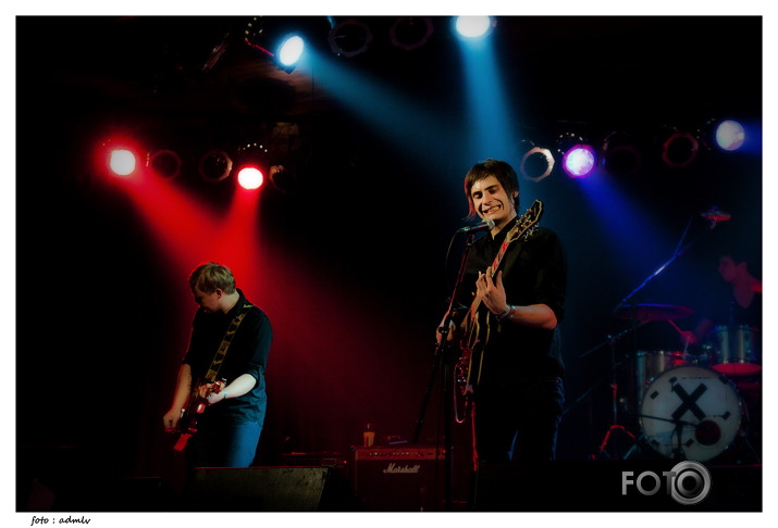 COLOURS OF BUBBLES @ FONTAINE 16.12.2011 part II