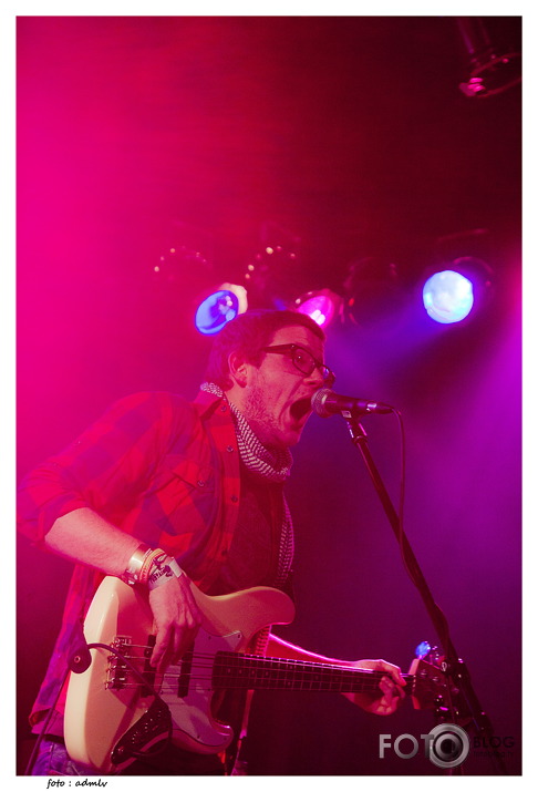 COLOURS OF BUBBLES @ FONTAINE 16.12.2011 part II