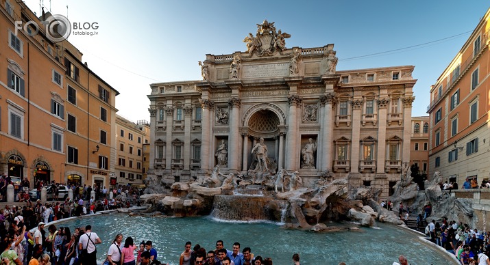 FONTANA di TREVI