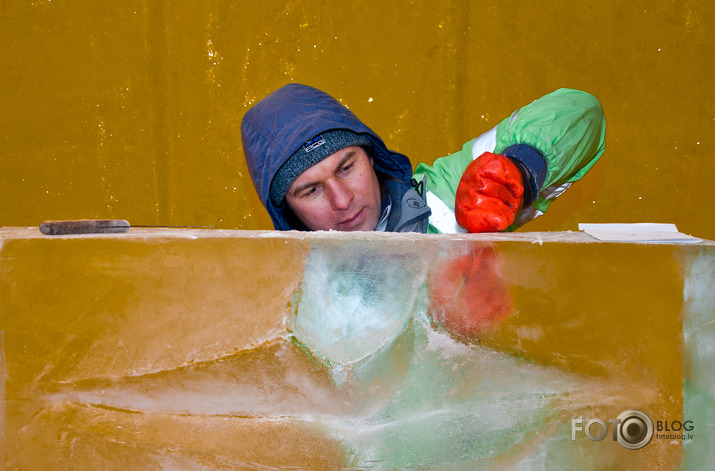 KLĀT 14. STARPTAUTISKAIS LEDUS SKULPTŪRU FESTIVĀLS 2012