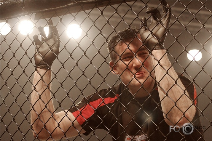 Cage Contender 2012