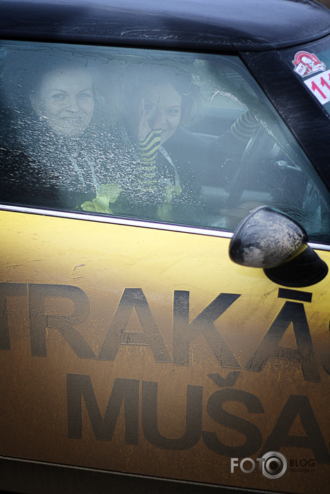 Trakās mušas startē rallijā (10.03.2012)