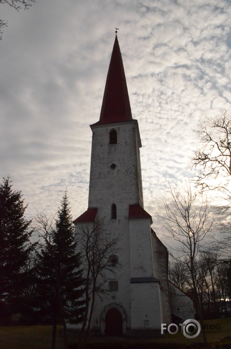 Kihelkonna kirik