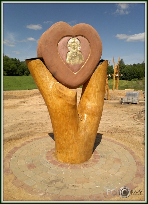 Jaunākās skulptūras Kristus Karaļa Kalnā
