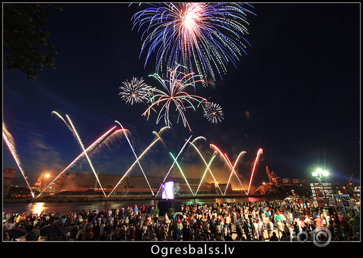 Ventspils pilsētas svētki 2012 uguņošana 