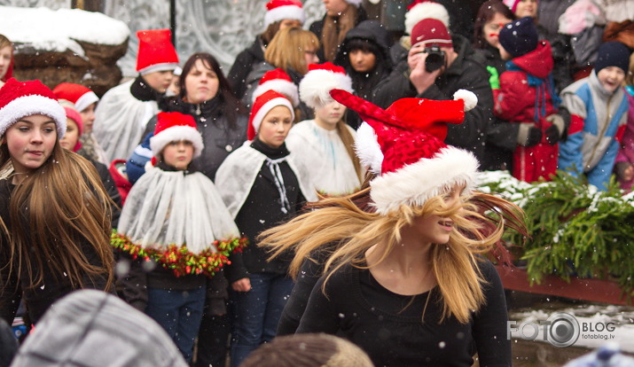 Ziemas festivāls "Notici brīnumam"
