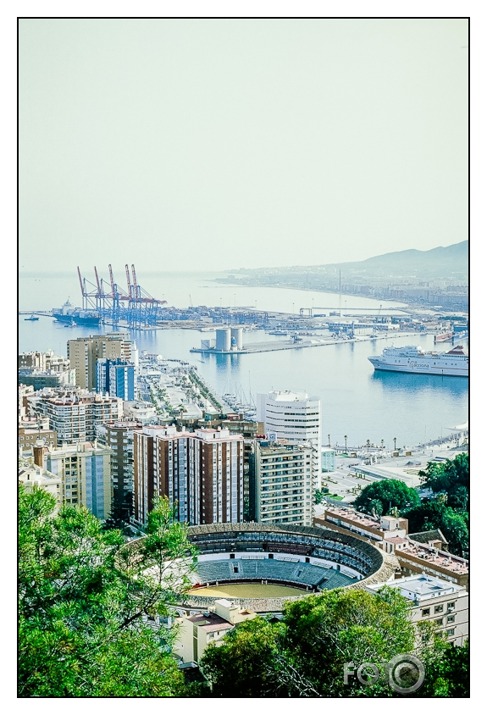 Malaga. Toro arēna un osta.