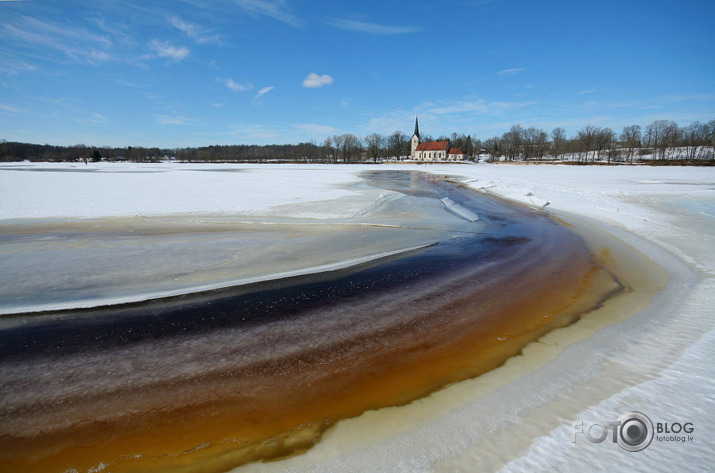 Pastaiga Likteņdārzā