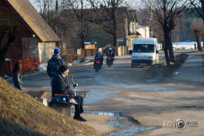 Dzīve joprojām ir skaista